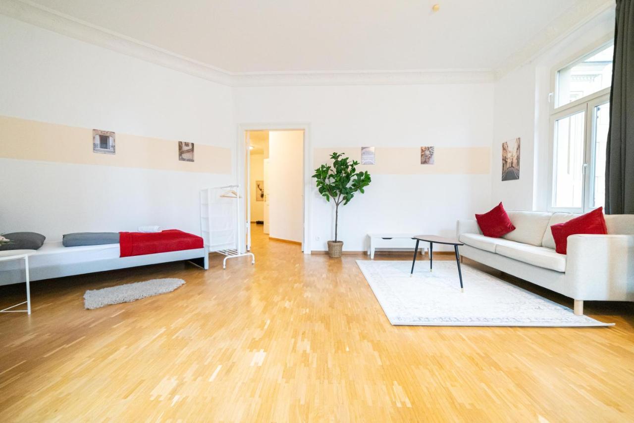 Fullhouse - Halle - Vs7 - 3 Beds - Nespresso Dış mekan fotoğraf